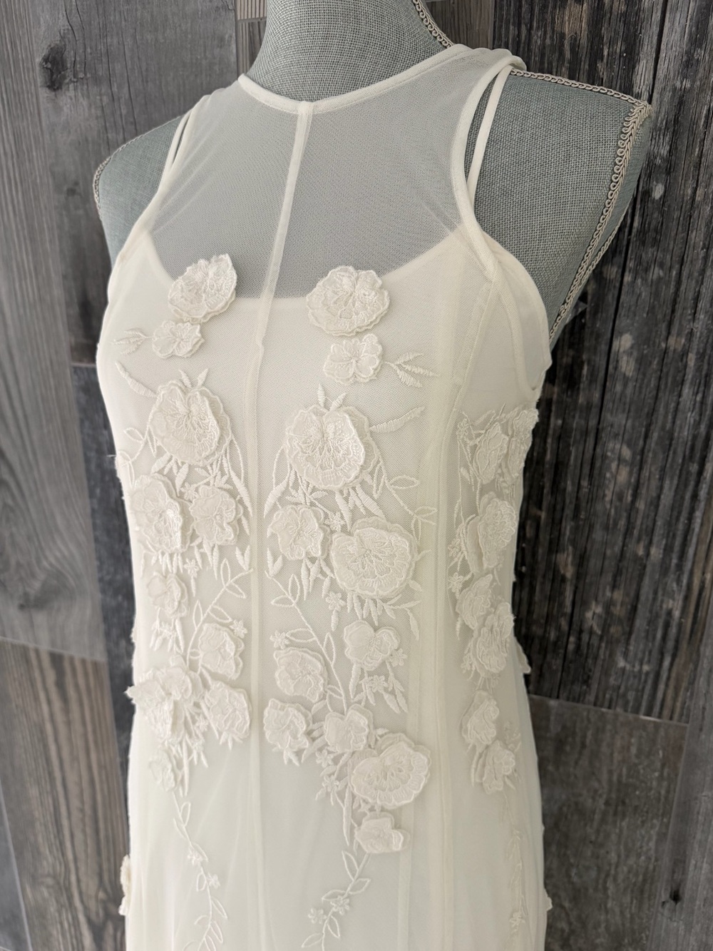 BHLDN Calla Sleeveless Tulle Floral Appliqué Maxi Dress - Picture 14 of 15